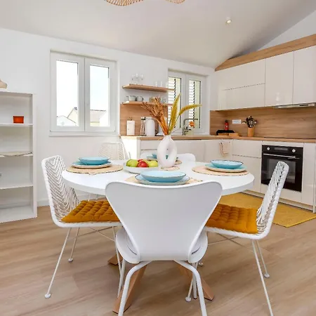 Laganini Apartment *