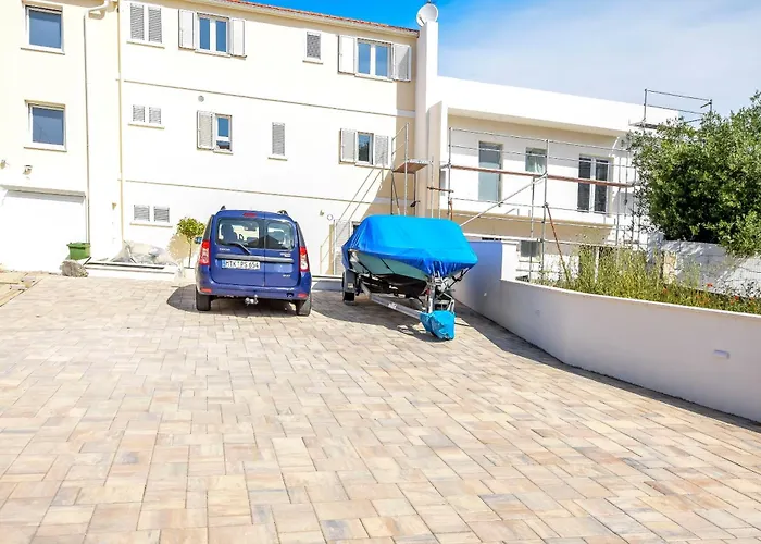 Laganini Lejlighed *